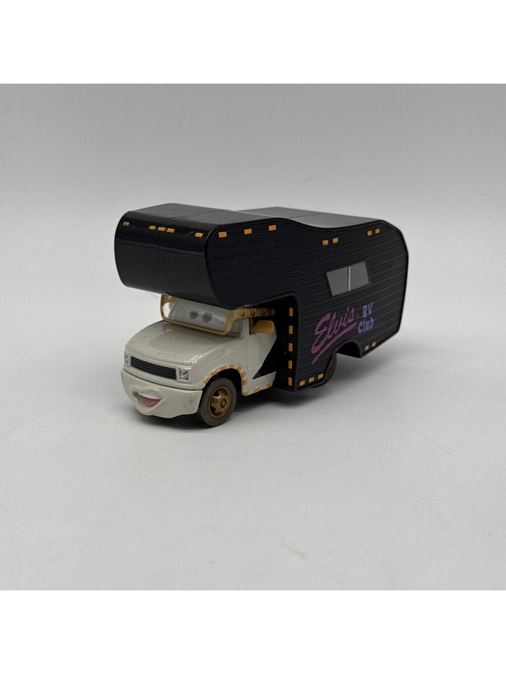 ELVIS RV Disney Pixar Cars Deluxe #16/18 Piston Cup Mattel 2012 Rare Retired